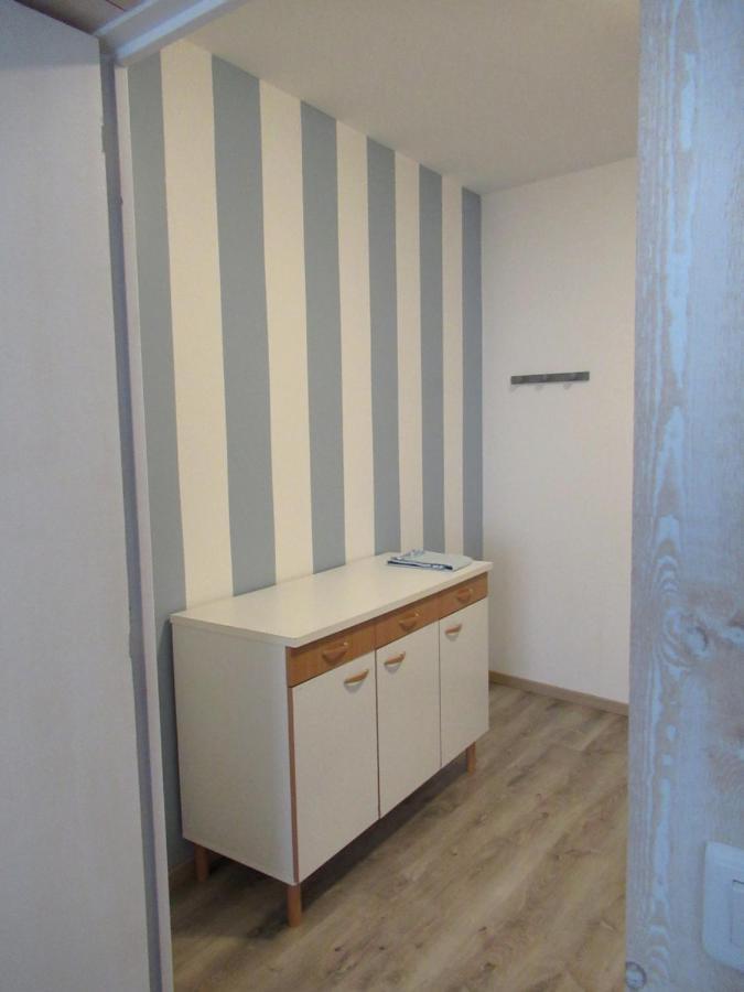 Le Gite Des Fresques Saint-Savin  Esterno foto